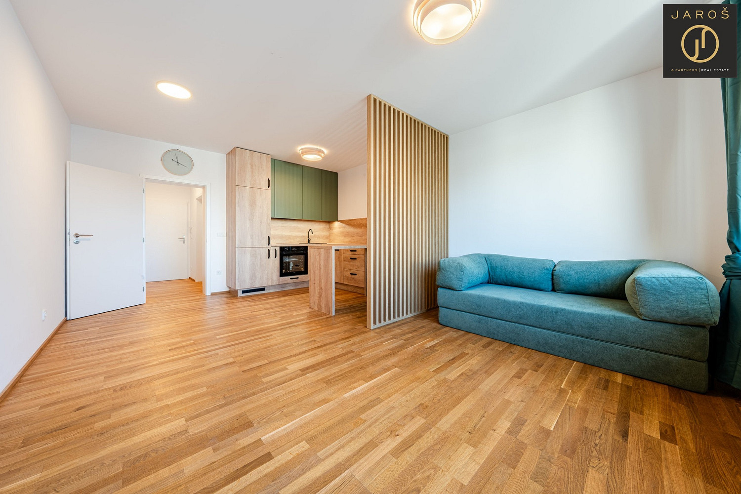 Pronájem bytu 1+kk 33 m²