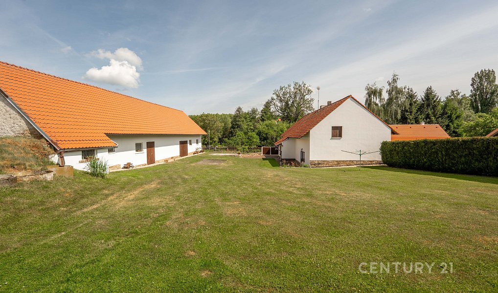 Prodej chaty/chalupy 124 m² s pozemkem 2 415 m², Načeradec – náhled fotky 6