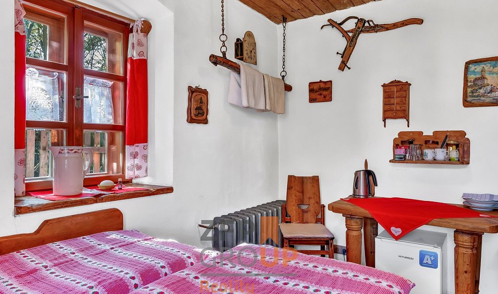 Prodej ubytovacího objektu 143 m², Český Krumlov – fotka 1 z 36