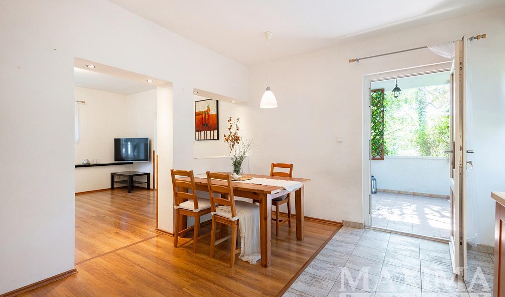 Prodej domu 180 m² s pozemkem 1 806 m², Cvrčovice – náhled fotky 7