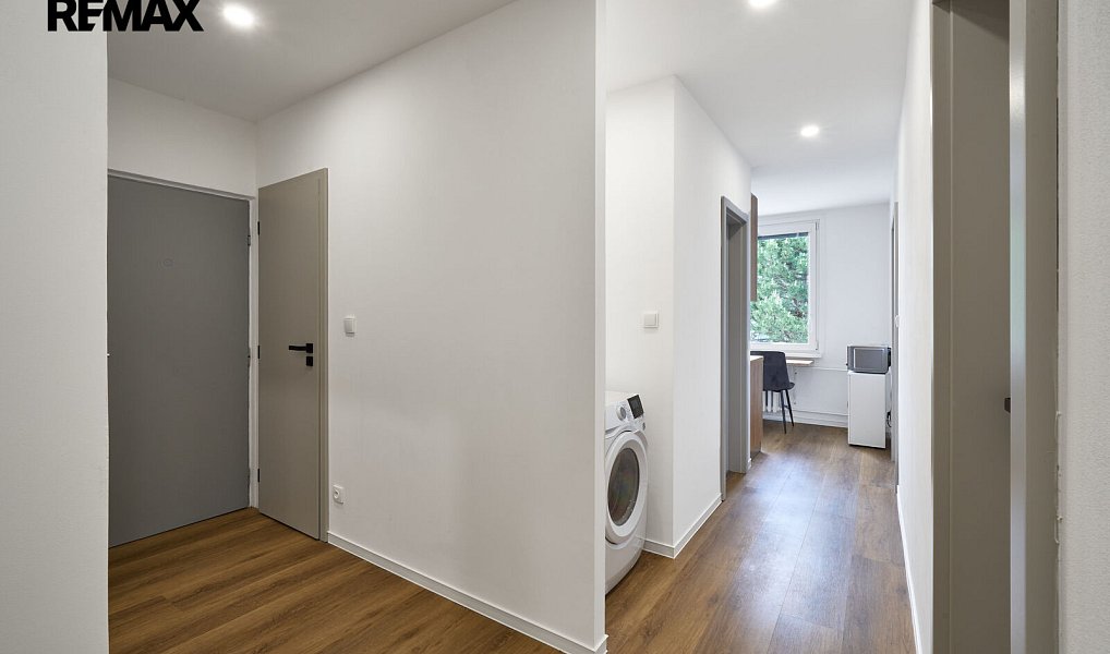Prodej bytu 3+1 68 m², Hradec Králové – náhled fotky 12