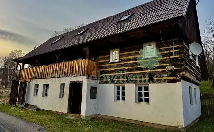 Prodej domu 230 m² s pozemkem 2 028 m², Volfartice, okres Česká Lípa