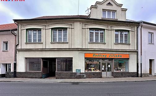 Prodej domu 290 m² s pozemkem 321 m², Petra Voka, Soběslav - Soběslav I, okres Tábor