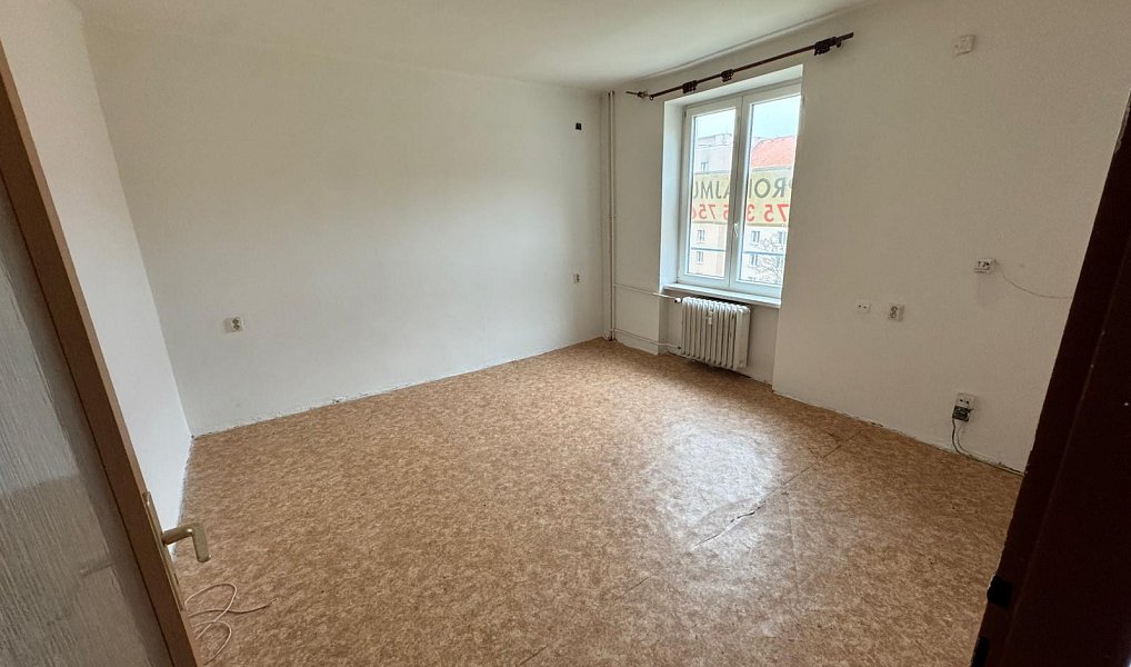 Pronájem bytu 1+1 37 m², Most – náhled fotky 3