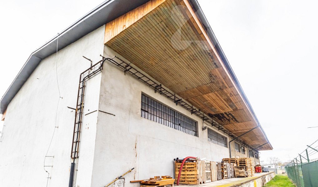 Prodej výrobních prostor 5 169 m², Pardubice – náhled fotky 24