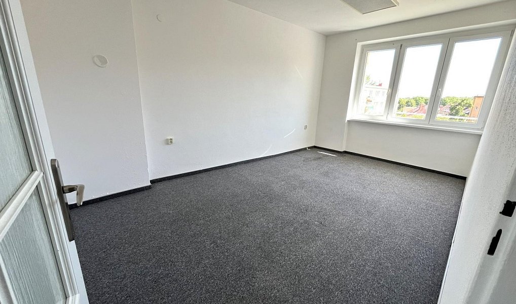 Pronájem bytu 2+1 56 m², Litvínov – náhled fotky 6