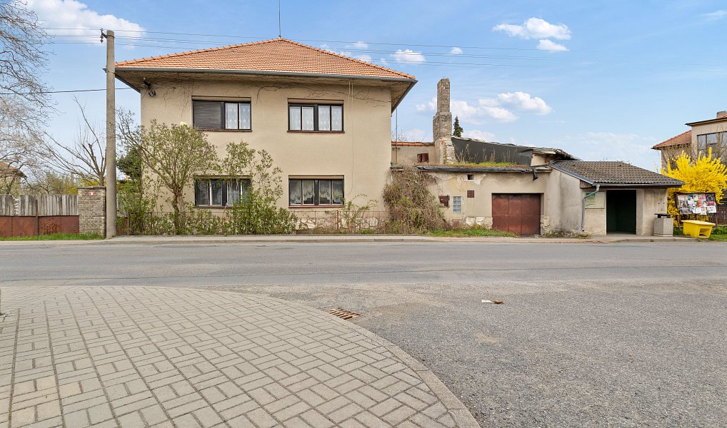 Prodej domu 260 m² s pozemkem 3 645 m², Lhota – náhled fotky 4