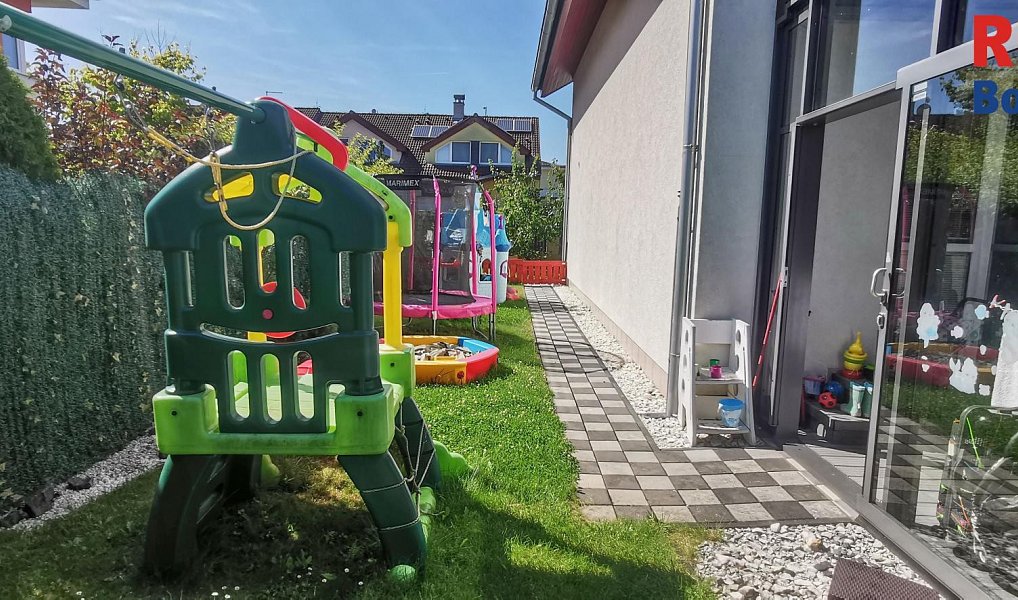 Prodej domu 184 m² s pozemkem 283 m², Praha – náhled fotky 18
