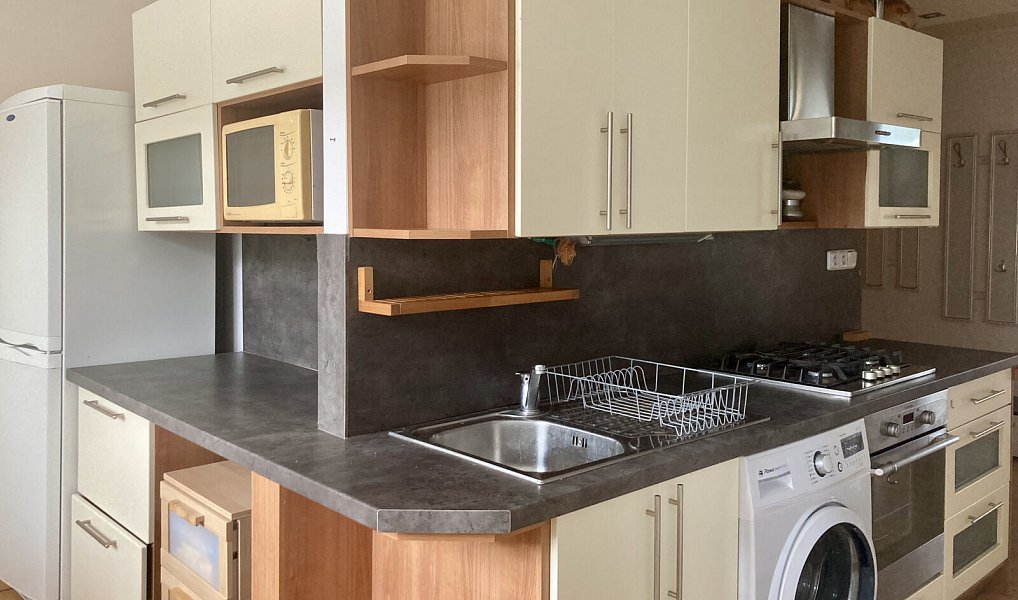 Pronájem bytu 3+1 76 m², Chomutov – náhled fotky 2