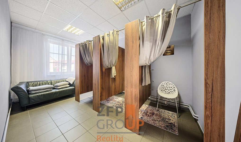 Prodej obchodních prostor 417 m², Brno – náhled fotky 39