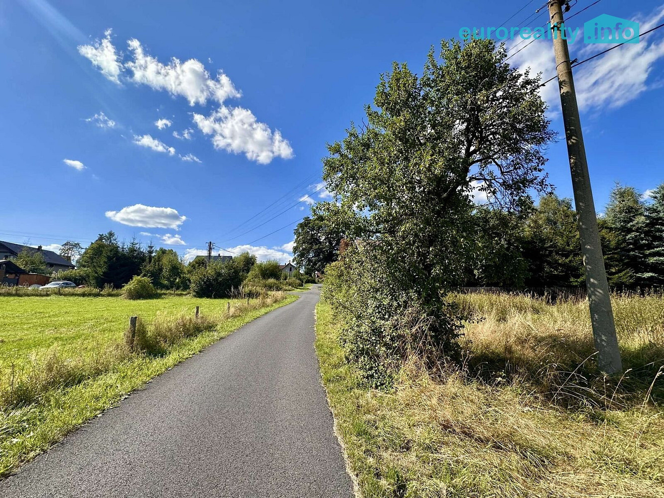 Prodej stavebního pozemku 1 500 m² – fotografie 3