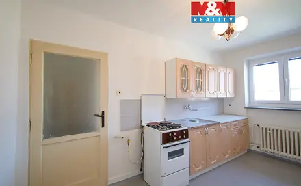 Pronájem bytu 3+1 70 m², Náměstí Míru, Rožnov pod Radhoštěm, okres Vsetín