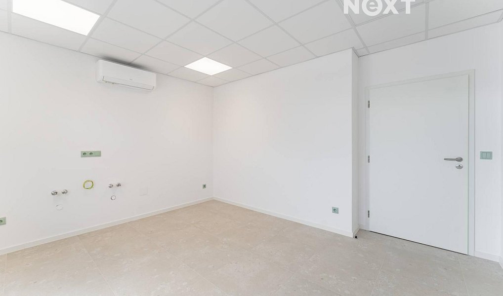 Pronájem komerčního objektu (jiného typu) 16 m², Zábřeh – náhled fotky 6