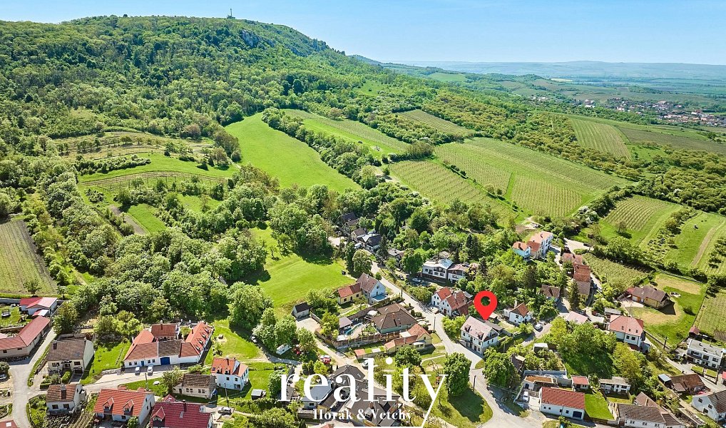 Prodej domu 205 m² s pozemkem 370 m², Perná – náhled fotky 33