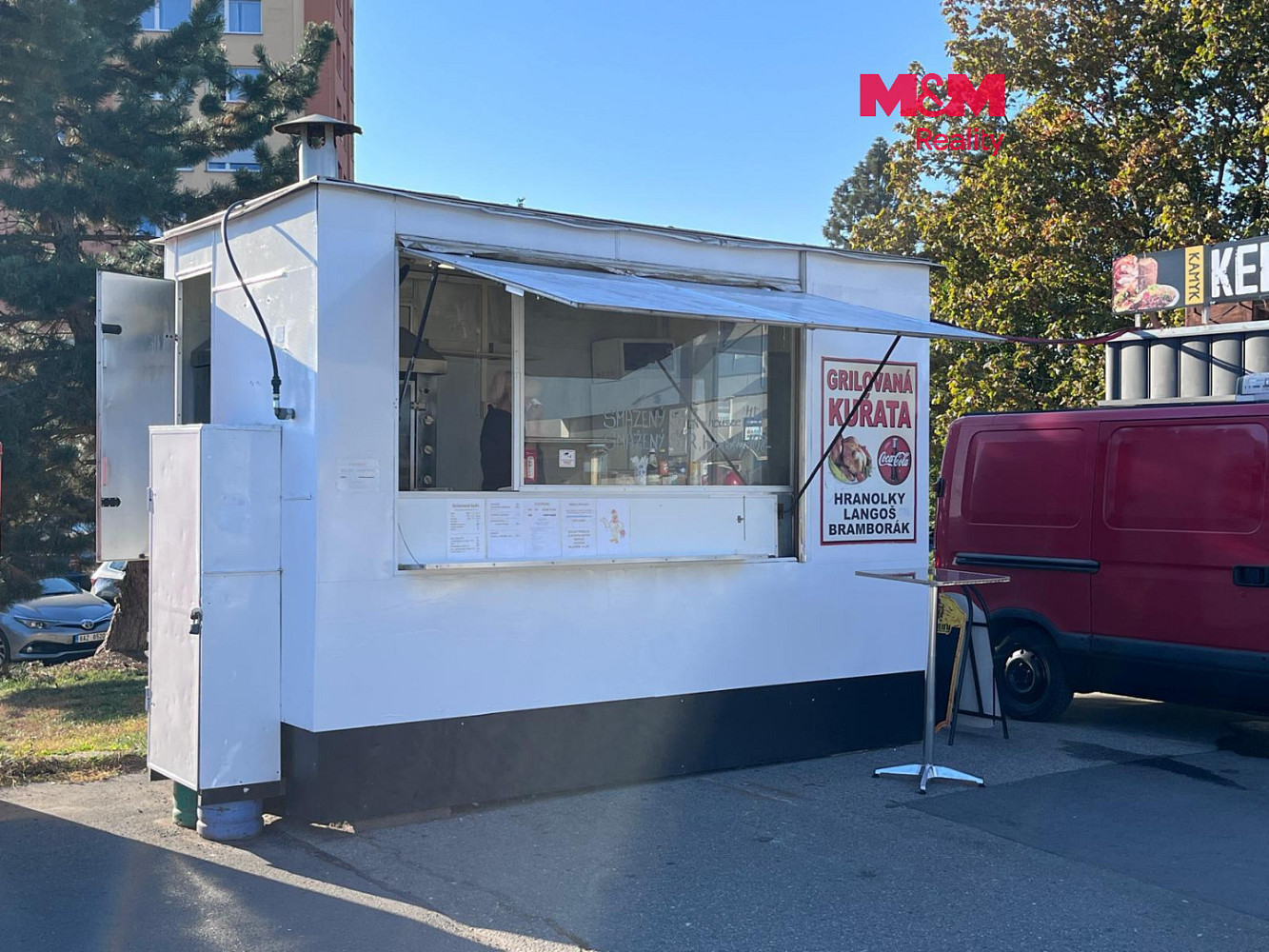 Pronájem obchodních prostor 12 m²
