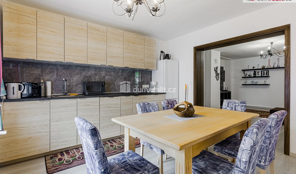 Prodej ubytovacího objektu 350 m², Bublava – náhled fotky 5
