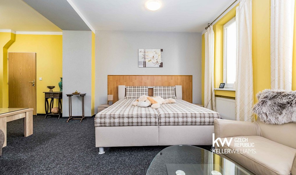 Prodej domu 450 m² s pozemkem 1 416 m², Teplice – náhled fotky 18