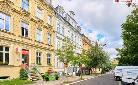 Prodej bytu 1+kk 19 m², Bělehradská, Karlovy Vary