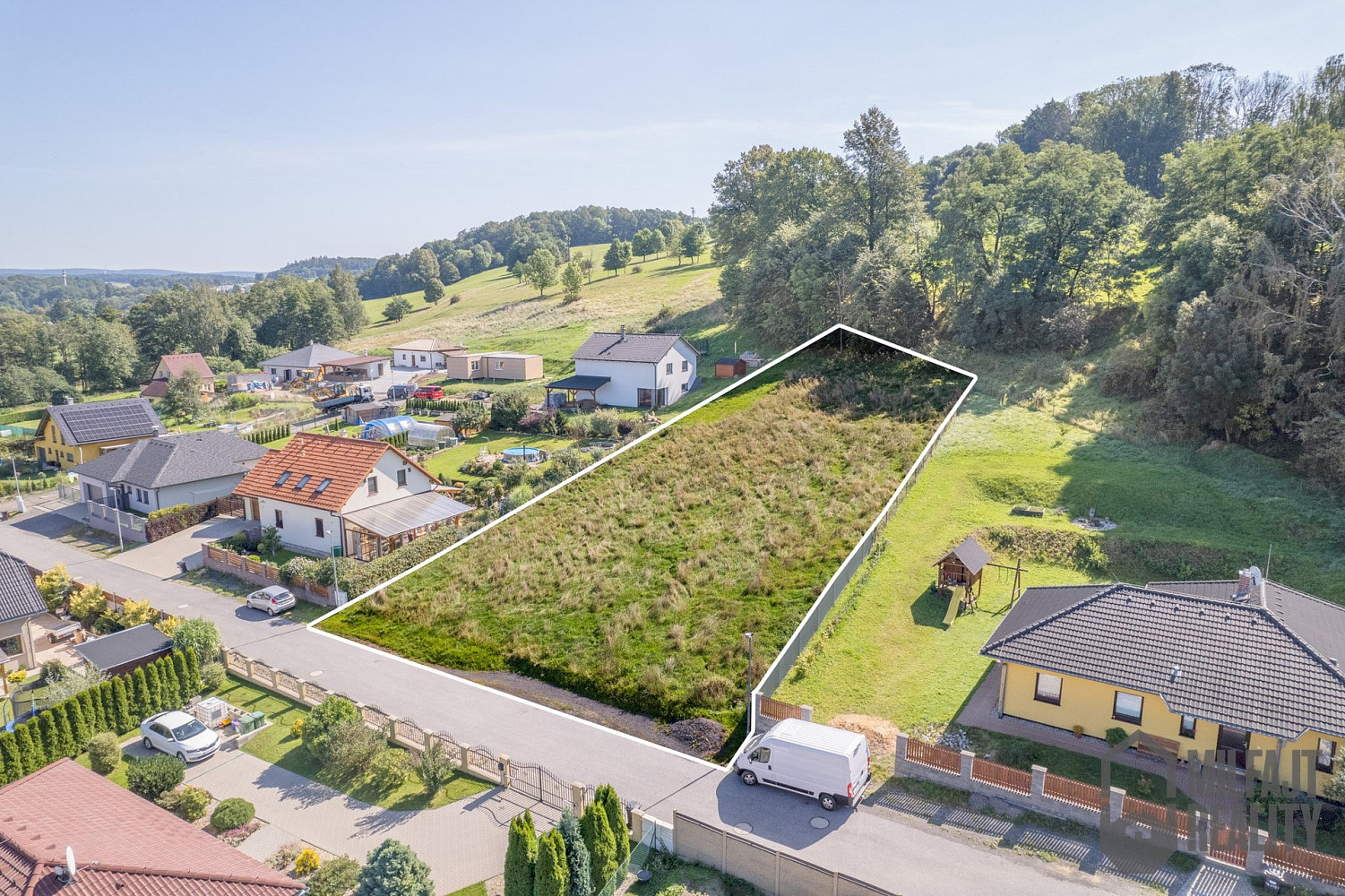 Prodej stavebního pozemku 2 060 m²