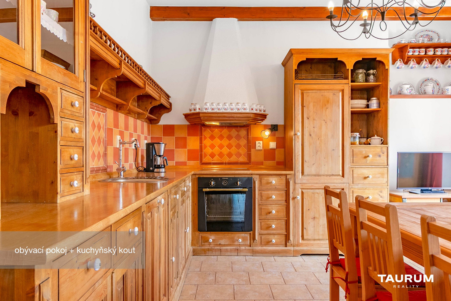 Prodej chaty/chalupy 193 m² s pozemkem 722 m² – fotografie 5