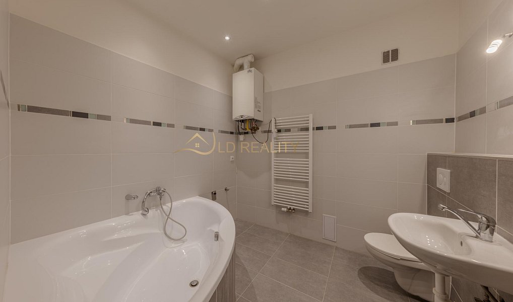 Pronájem bytu 3+kk 70 m², Olomouc – náhled fotky 12
