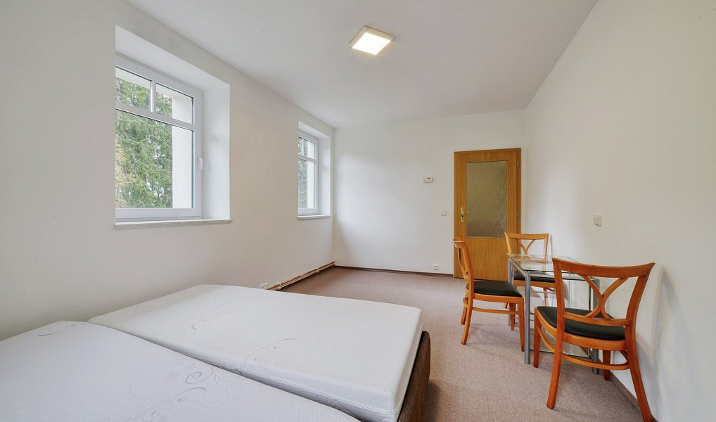Prodej restaurace 899 m², Mariánské Lázně – náhled fotky 26