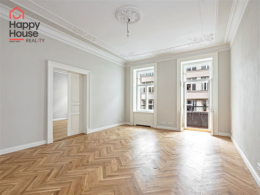 Pronájem kanceláře 400 m² — photo 3