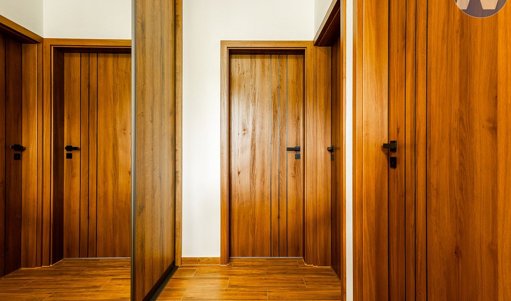 Prodej domu 196 m² s pozemkem 400 m², Horní Planá – náhled fotky 15