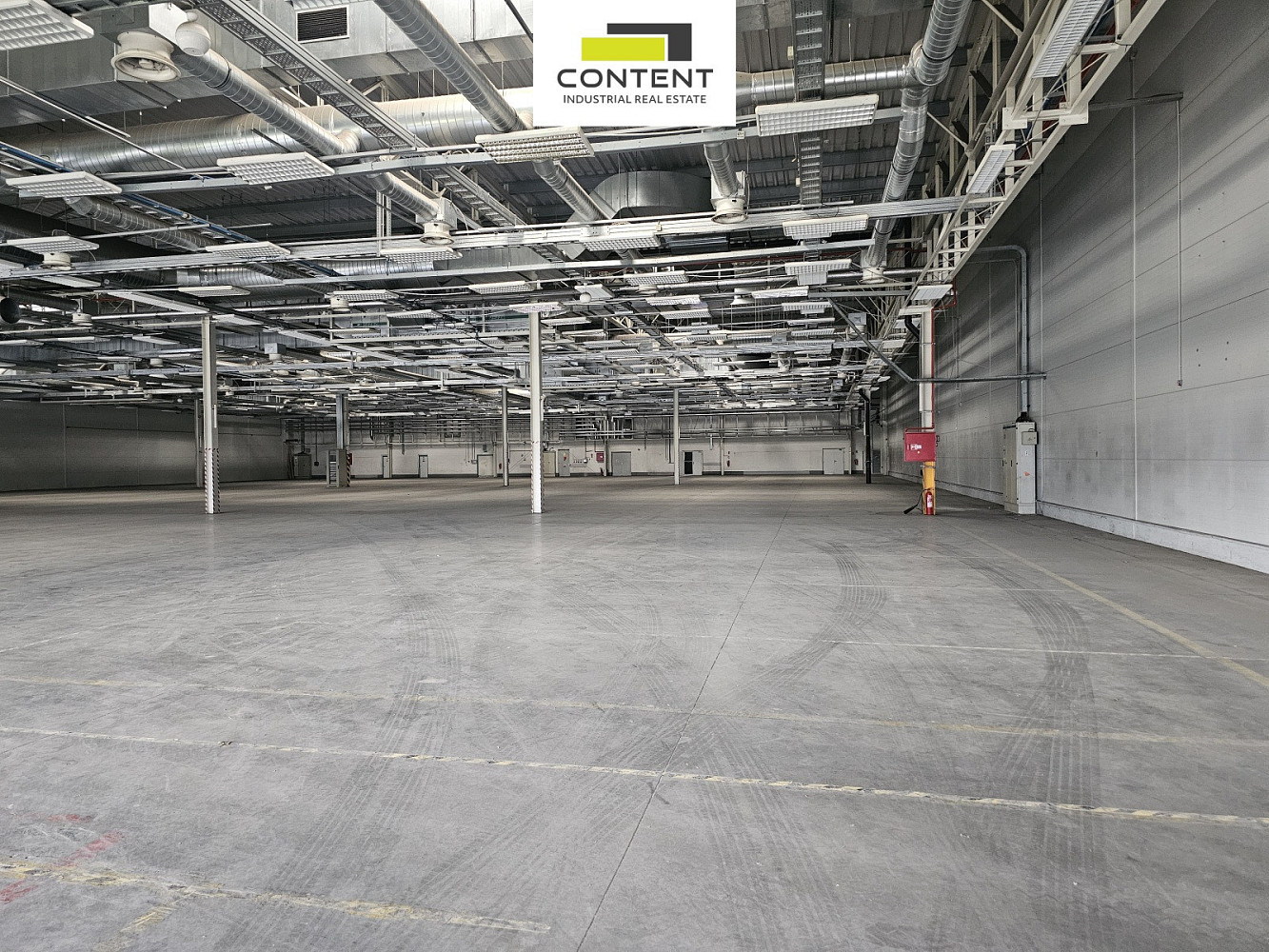 Pronájem výrobních prostor 1 000 m² — photo 2