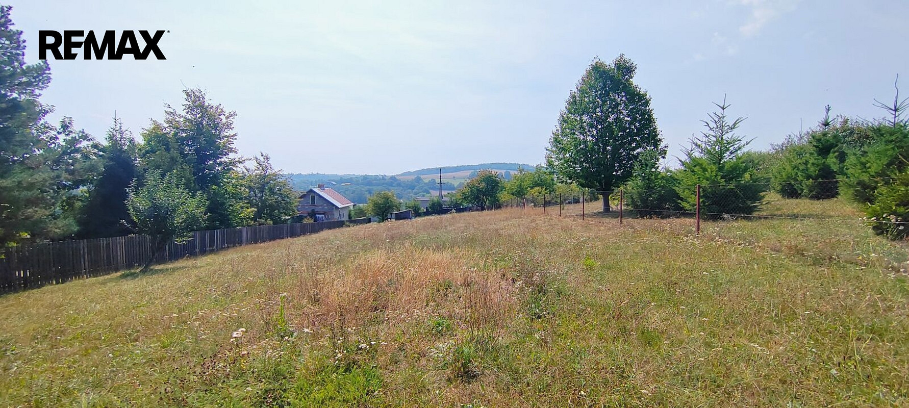 Prodej stavebního pozemku 1 533 m² – fotografie 4