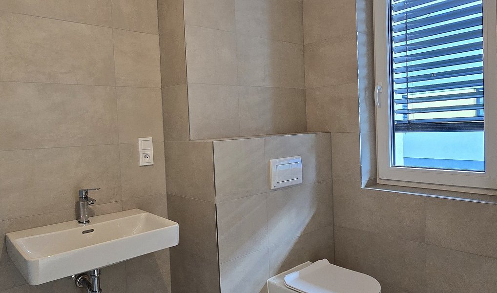 Prodej bytu 4+kk 117 m², Dobřichovice – náhled fotky 13