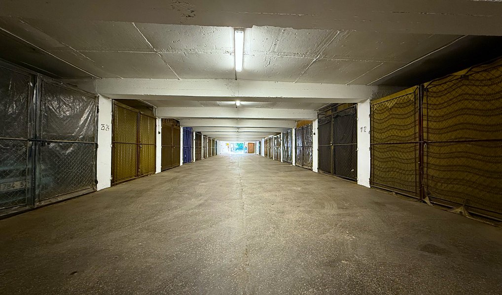 Prodej garáže 20 m² Pod Kaštany, Brno, Brno – náhled fotky 2