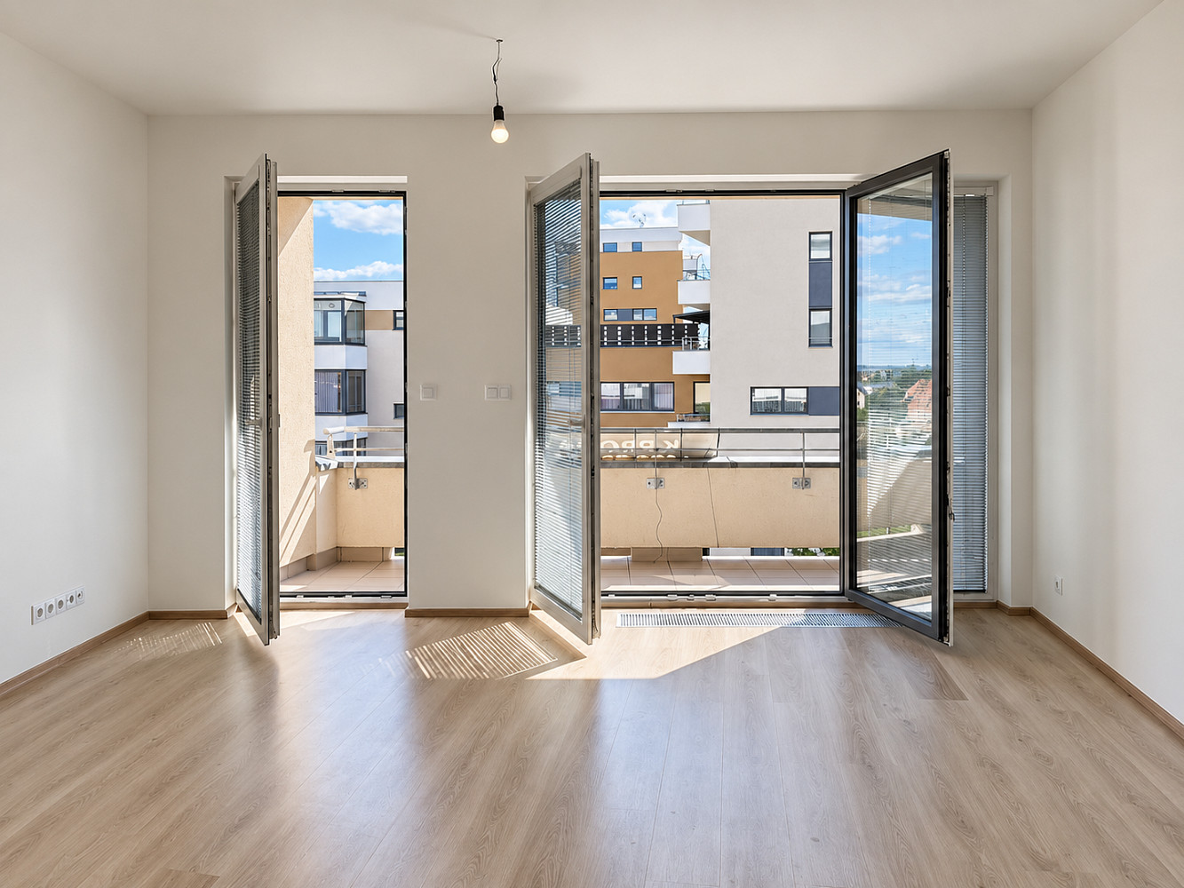 Pronájem bytu 2+kk 54 m²