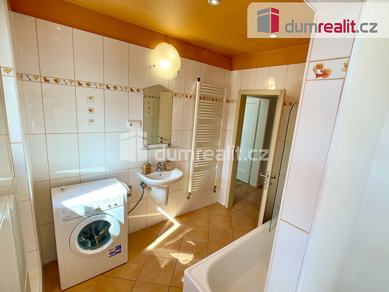Pronájem bytu 2+kk 44 m² – fotografie 2