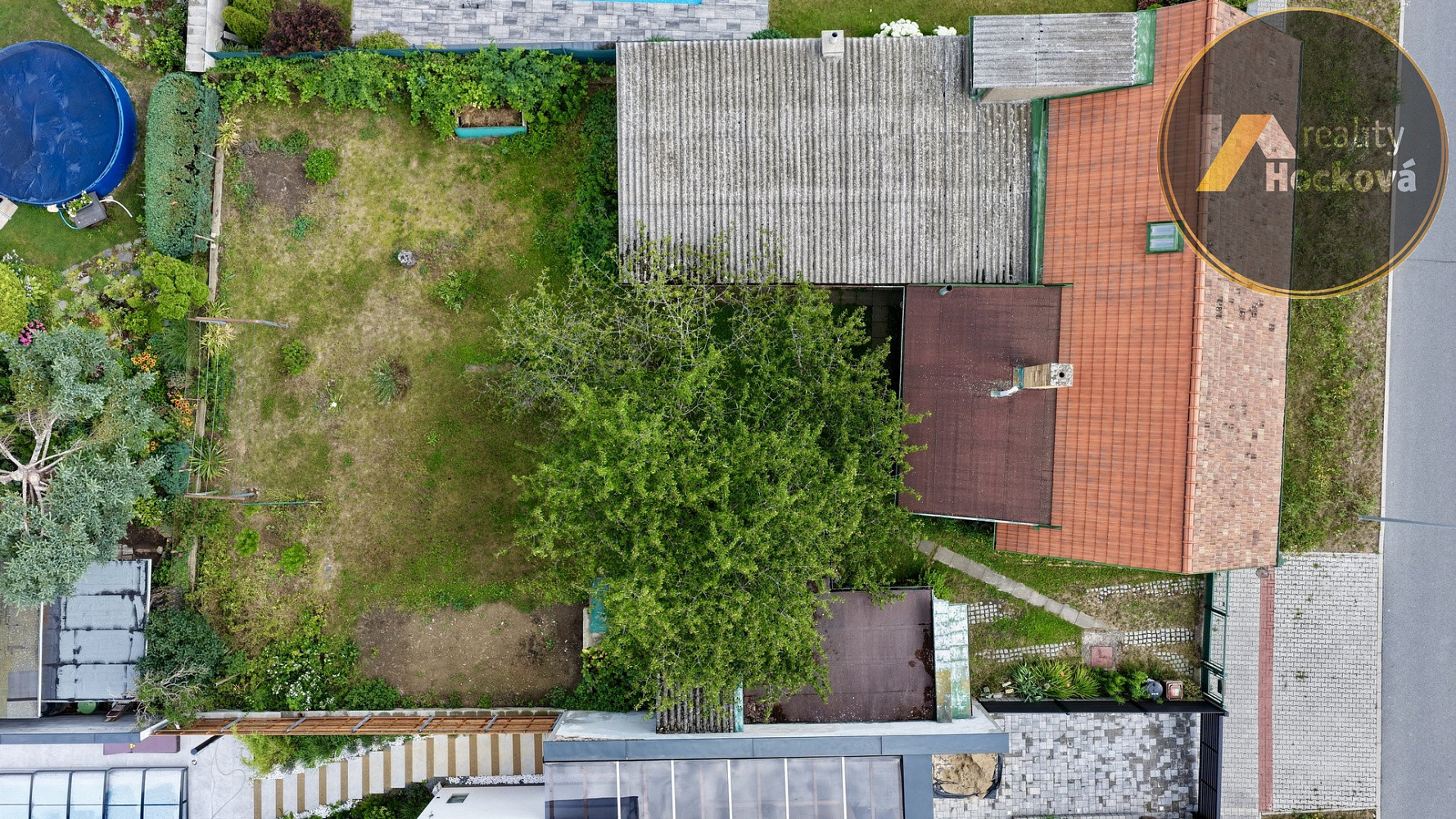 Prodej domu 110 m² s pozemkem 528 m² — photo 2