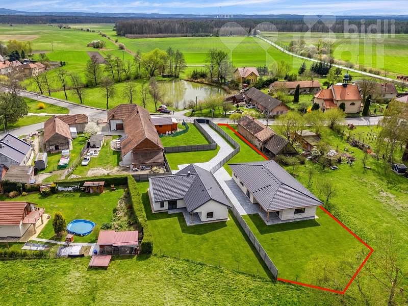 Prodej domu 166 m² s pozemkem 1 032 m²
