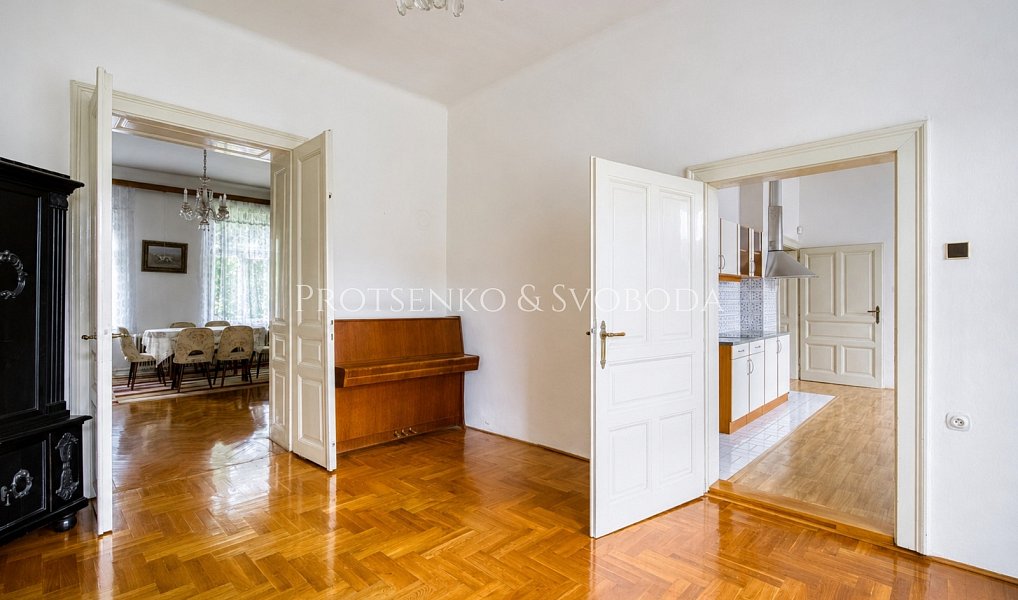Prodej domu 219 m² s pozemkem 729 m², Hranice – náhled fotky 15