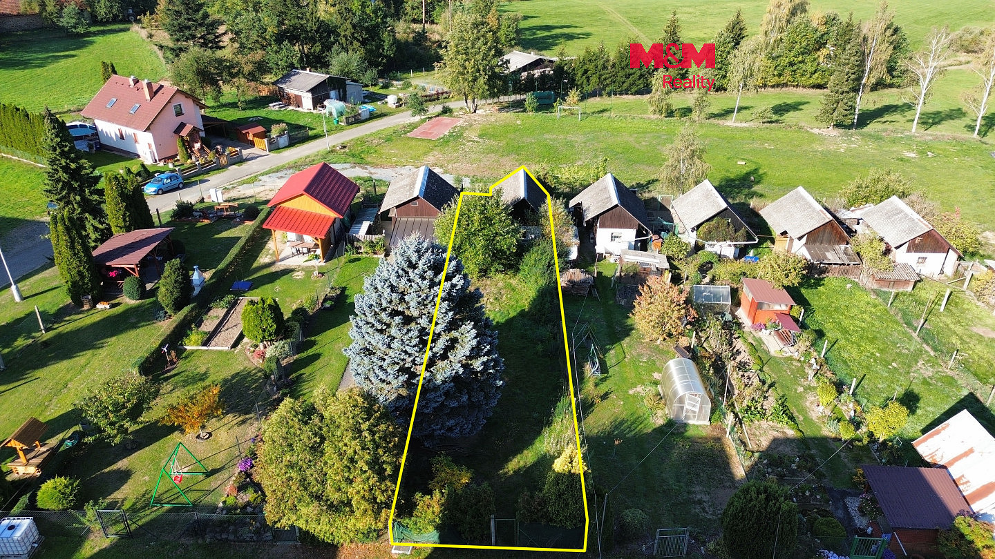 Prodej chaty/chalupy 13 m² s pozemkem 328 m²