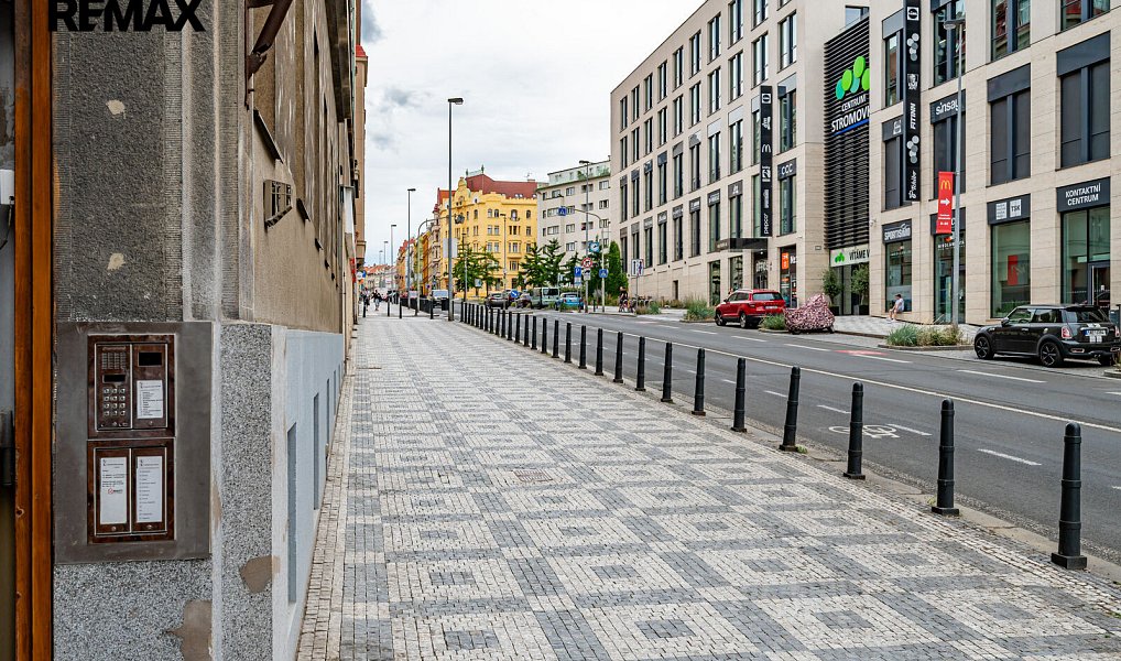 Pronájem bytu 1+kk 40 m², Praha – náhled fotky 10