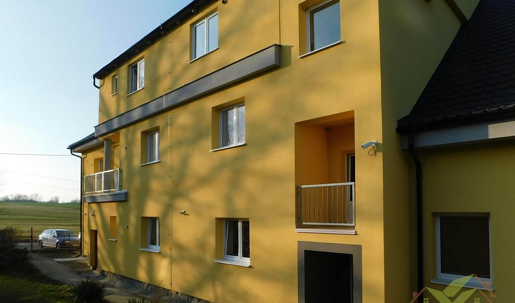 Pronájem bytu 1+kk 30 m², Spálené Poříčí – náhled fotky 9
