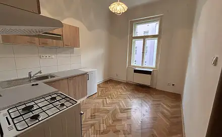 Pronájem bytu 2+kk 38 m²