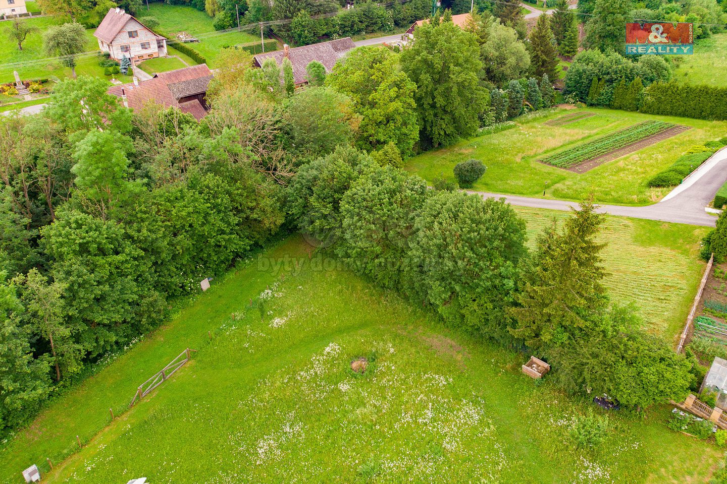 Prodej louky 877 m² – fotografie 3