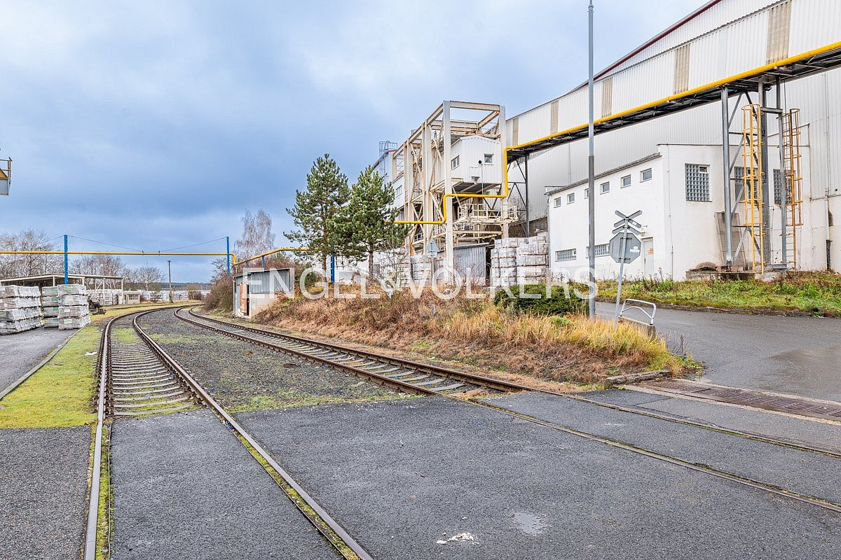 Pronájem výrobních prostor 30 000 m² – fotografie 3