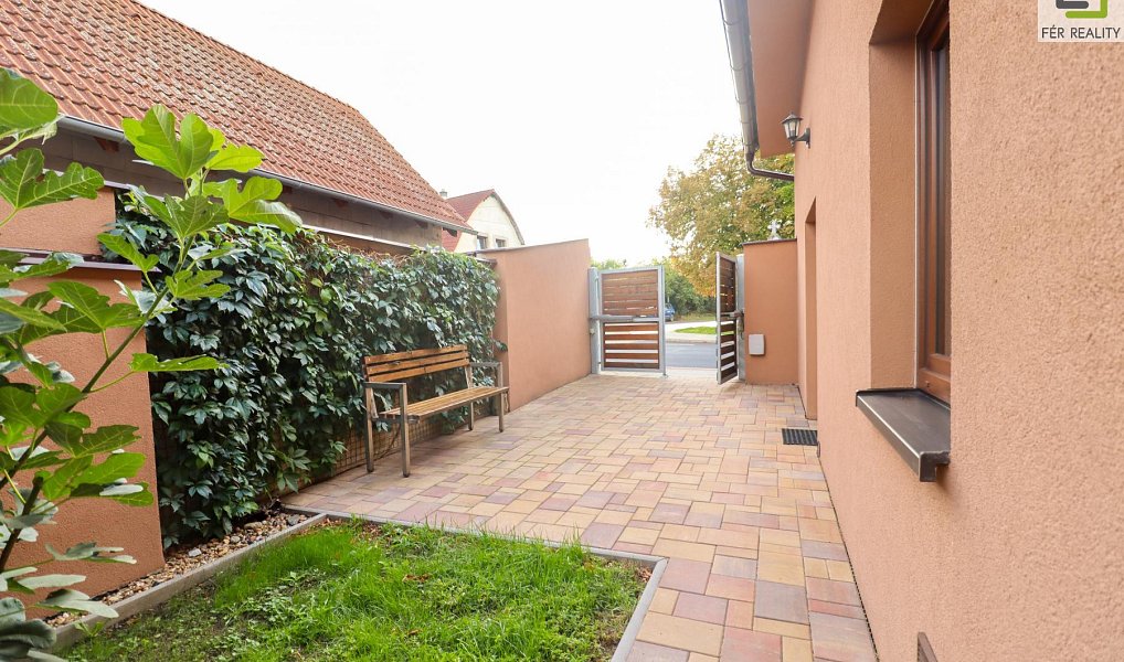 Prodej domu 98 m² s pozemkem 217 m², Židovice – náhled fotky 24
