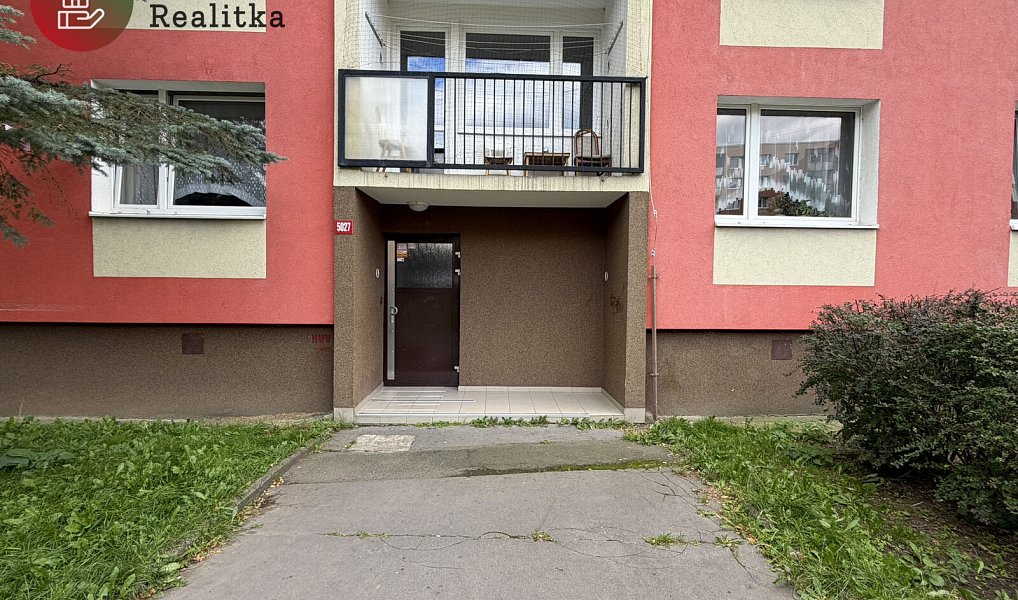 Prodej bytu 4+1 80 m², Chomutov – náhled fotky 44