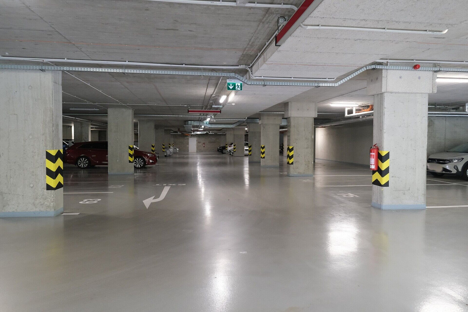 Garážové stání v novostavbě, Čerpadlová ulice, Praha 9 Hloubětín – fotografie 3