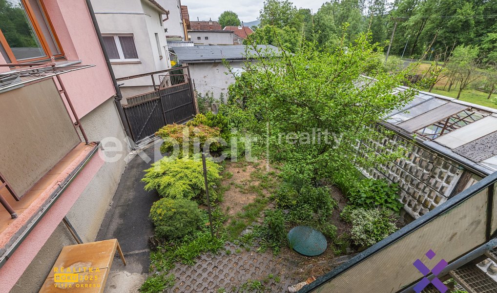 Prodej domu 163 m² s pozemkem 616 m², Šumice – náhled fotky 28
