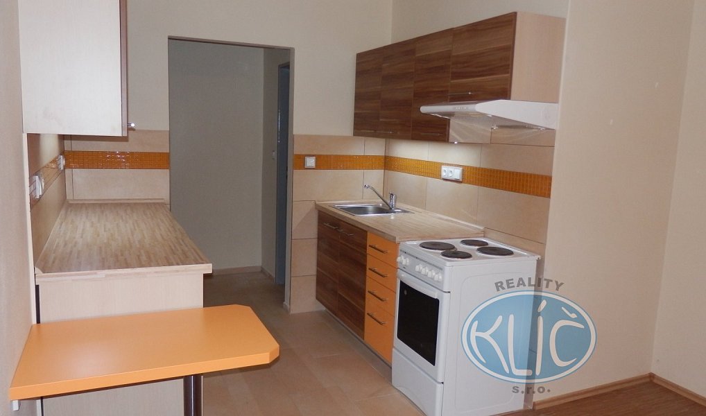 Pronájem bytu 1+kk 24 m², Tábor – náhled fotky 2