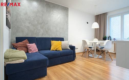 Pronájem bytu 3+kk 55 m², S. K. Neumanna, Pardubice - Zelené Předměstí