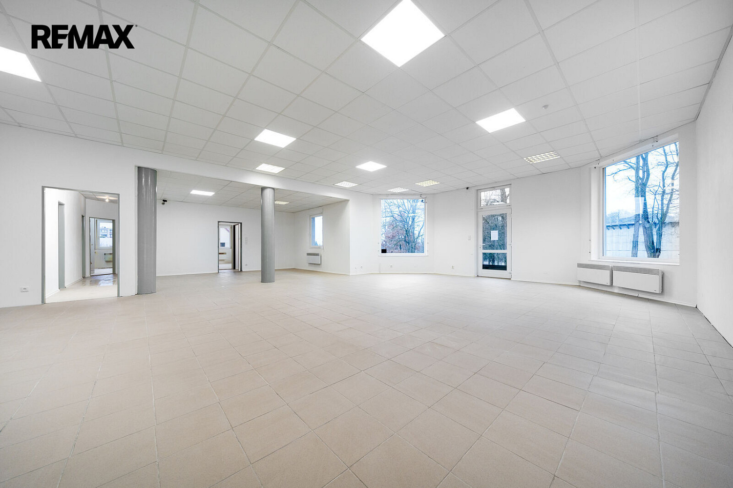 Prodej obchodních prostor 227 m² – fotografie 4